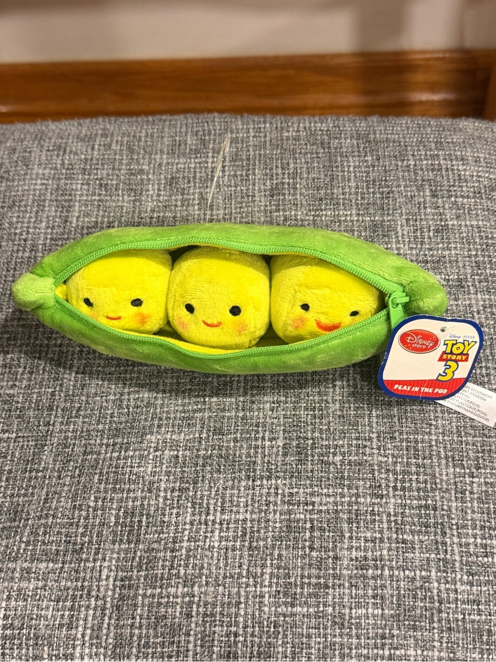 Disney Peas in a Pod Plush - Green Pod with Yellow Peas